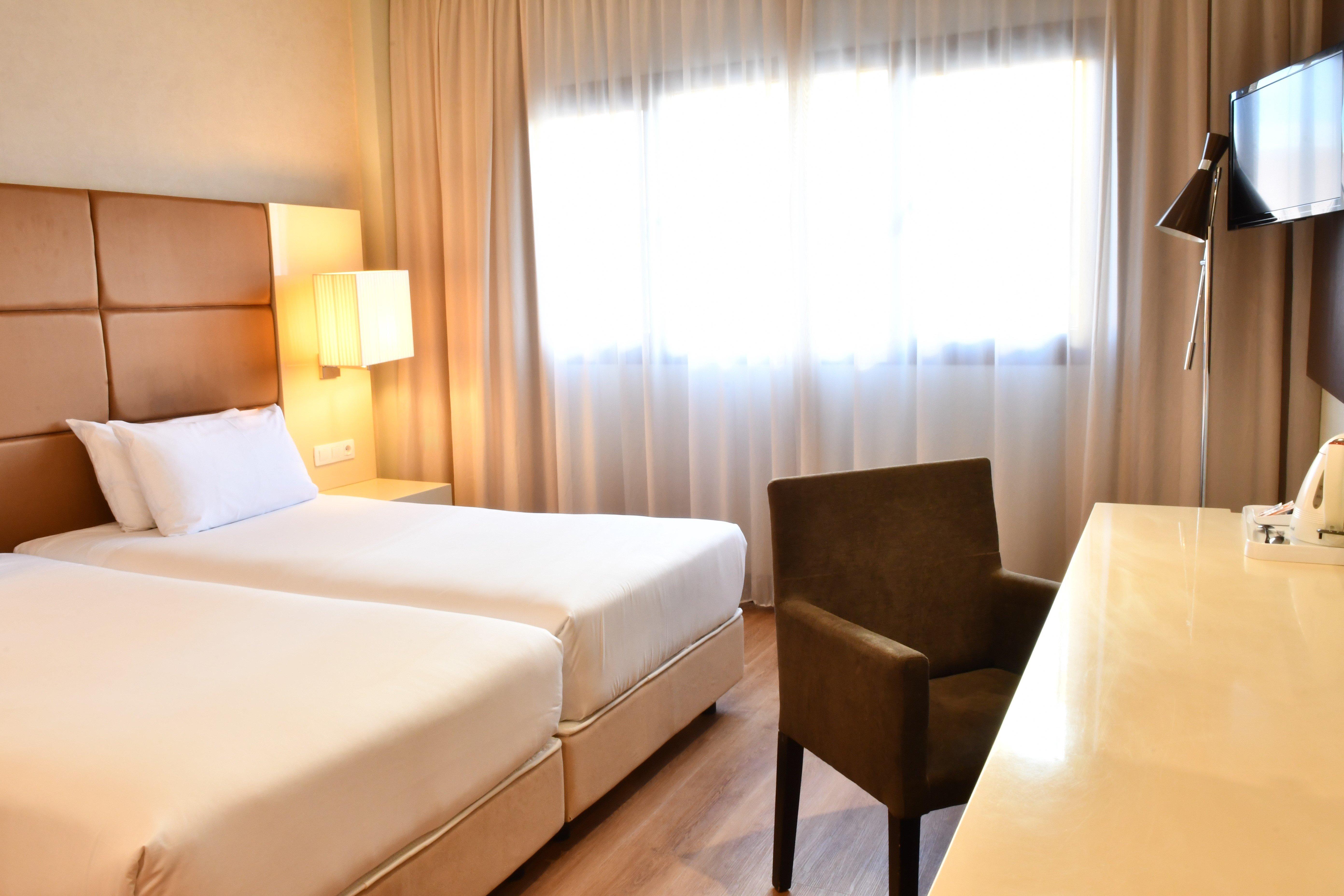 Holiday Inn Madrid - Las Tablas, An Ihg Hotel Buitenkant foto