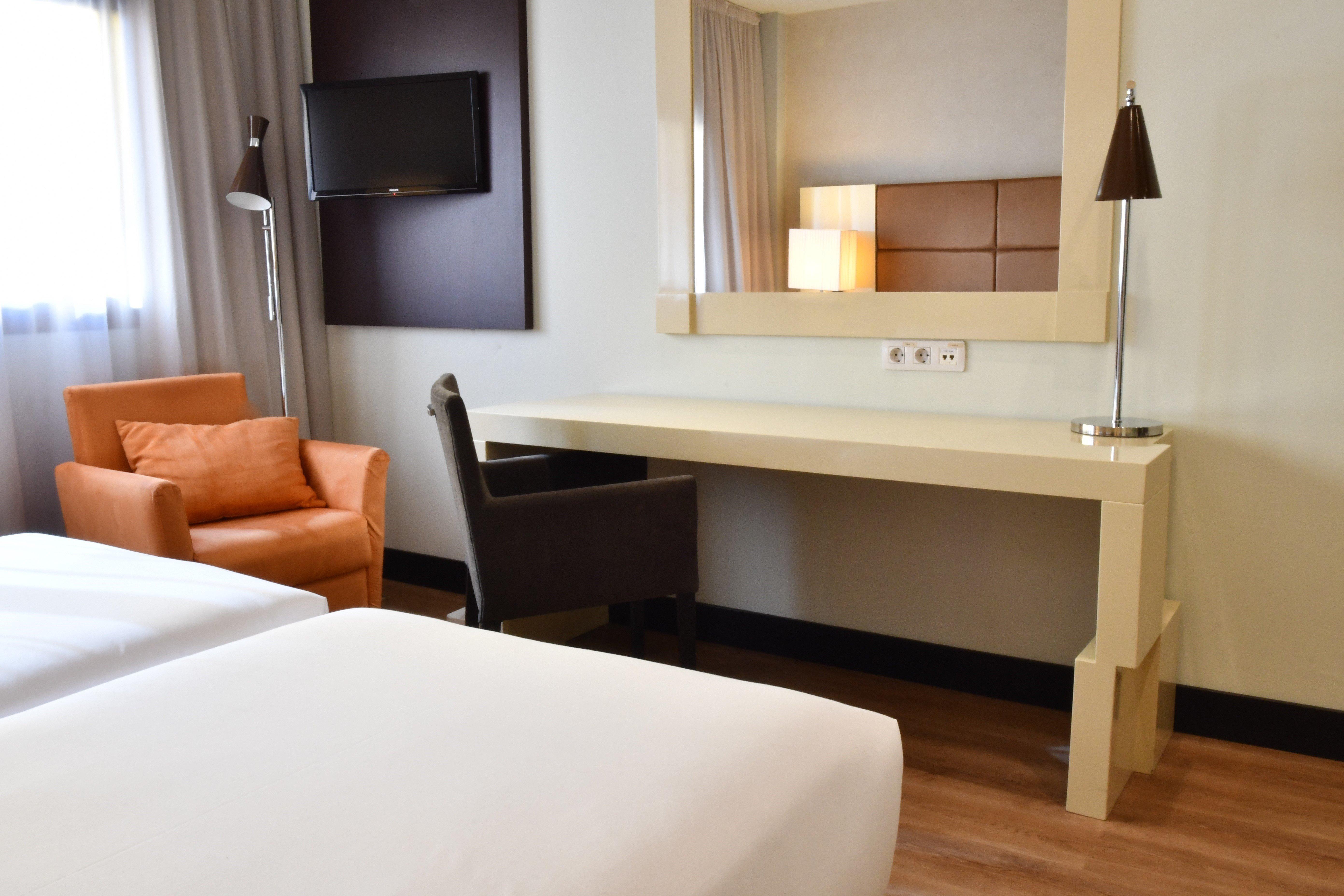 Holiday Inn Madrid - Las Tablas, An Ihg Hotel Buitenkant foto